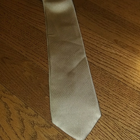 Michael Kors Tie - Picture 3 of 5